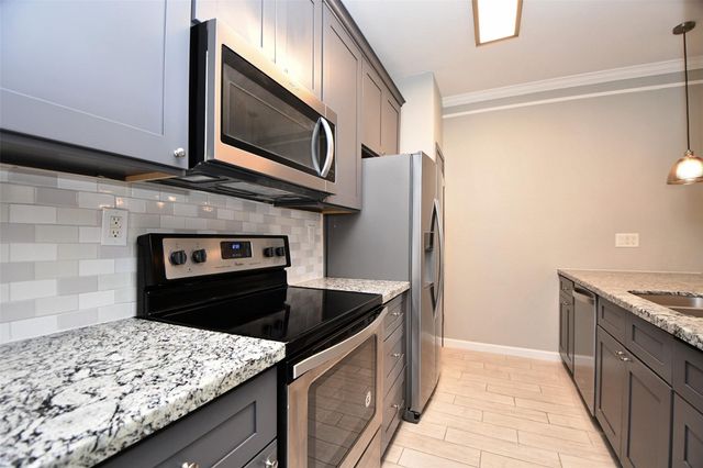 382 Wilcrest Drive, Houston, TX 77042