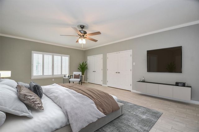 382 Wilcrest Drive, Houston, TX 77042