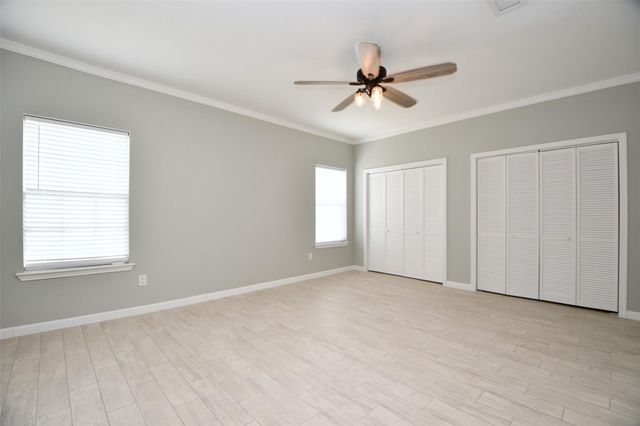 382 Wilcrest Drive, Houston, TX 77042