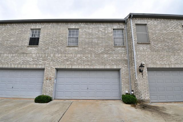 382 Wilcrest Drive, Houston, TX 77042