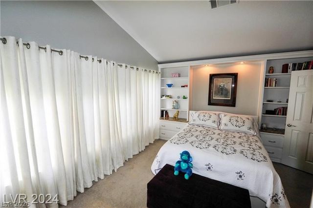 7268 Drifting River Court, Las Vegas, NV 89149