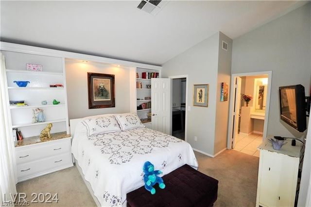 7268 Drifting River Court, Las Vegas, NV 89149