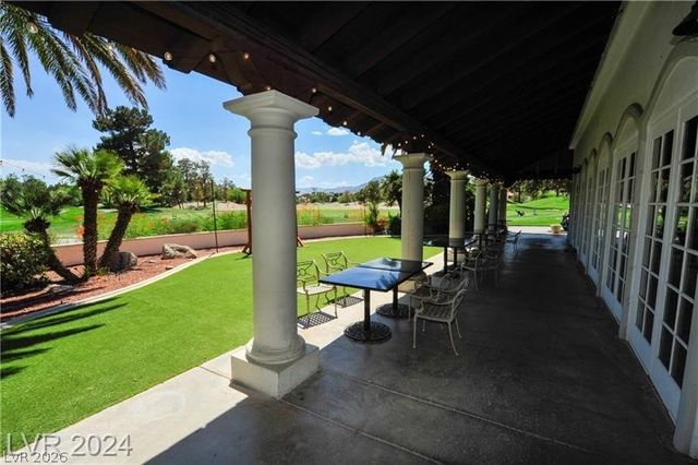 7268 Drifting River Court, Las Vegas, NV 89149