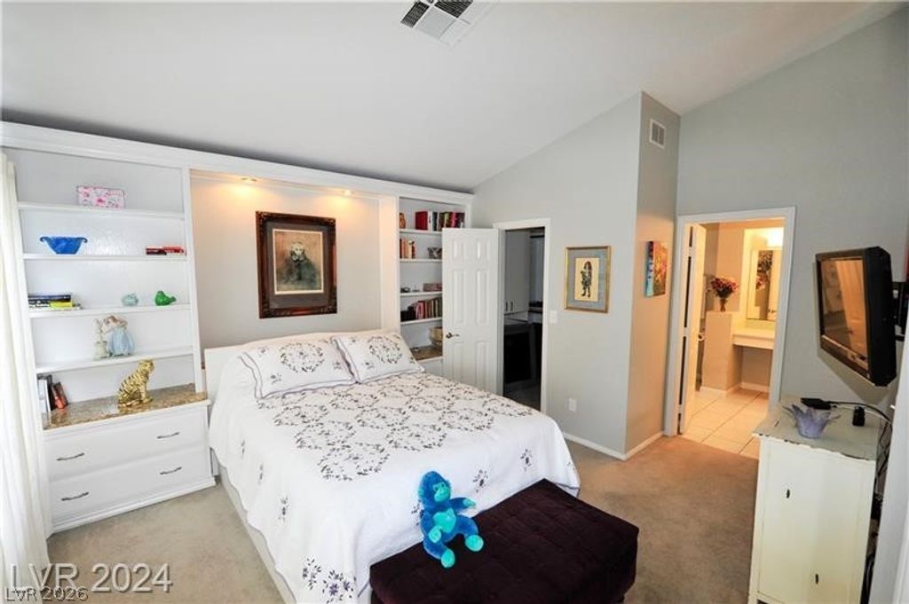 Image 17 of property listing at 7268 Drifting River Court, Las Vegas, NV 89149