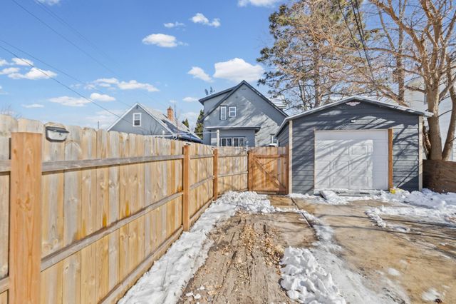 3855 Aldrich Avenue N, Minneapolis, MN 55412