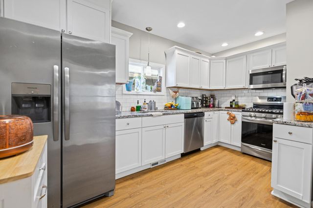 3855 Aldrich Avenue N, Minneapolis, MN 55412