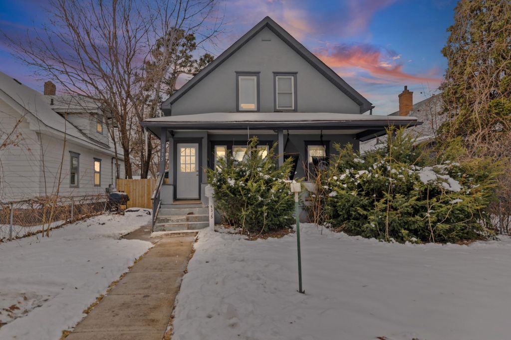 3855 Aldrich Avenue N, Minneapolis, MN 55412