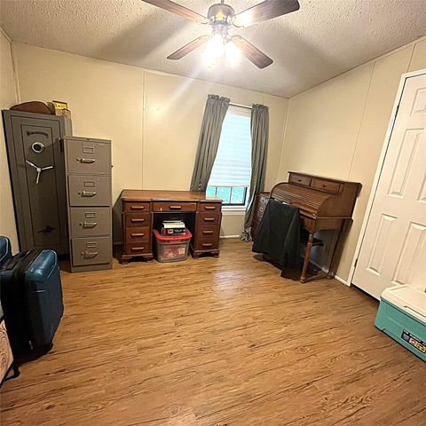 1421 N 1270, Centerville, TX 75833