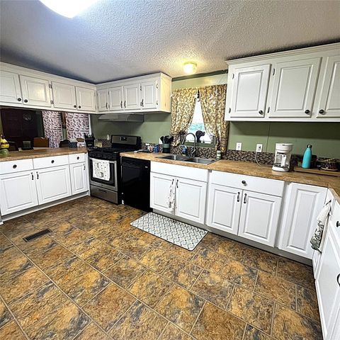 1421 N 1270, Centerville, TX 75833