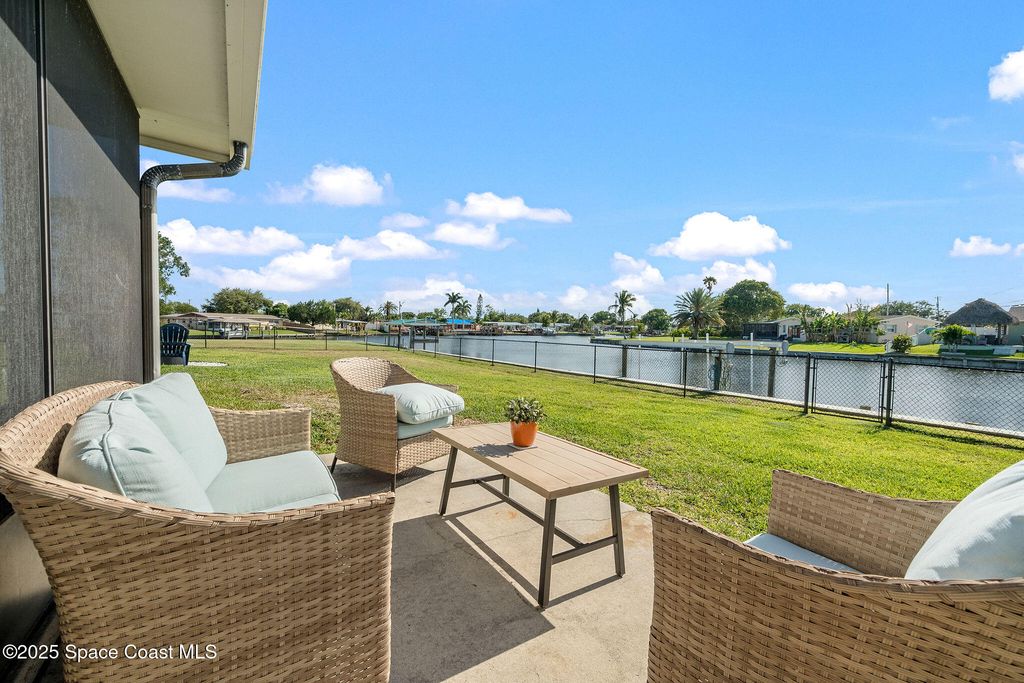 1035 Molaki Drive, Merritt Island, FL 32953
