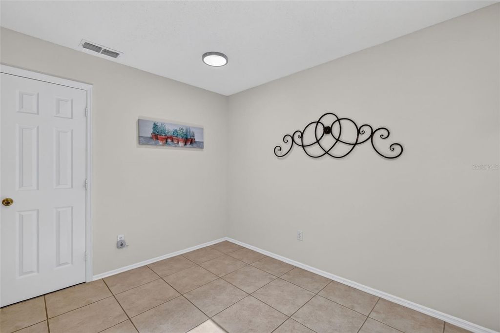 Image 17 of property listing at 1606 CAMPOS DRIVE, The Villages, FL 32162