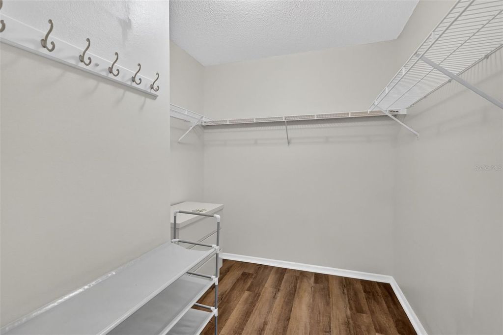 Image 24 of property listing at 1606 CAMPOS DRIVE, The Villages, FL 32162
