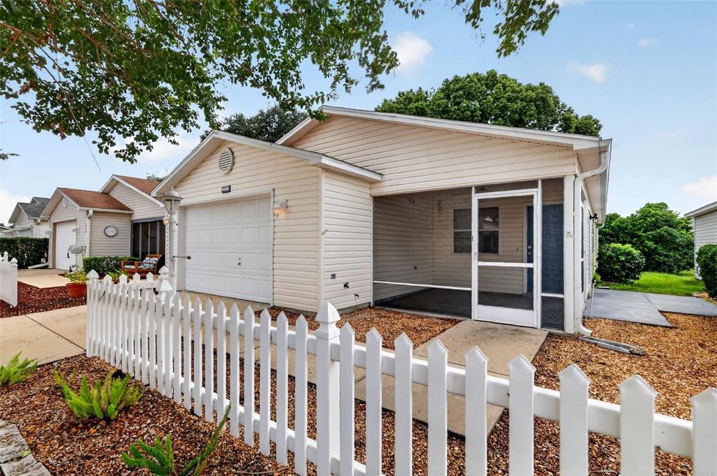 Image 43 of property listing at 1606 CAMPOS DRIVE, The Villages, FL 32162