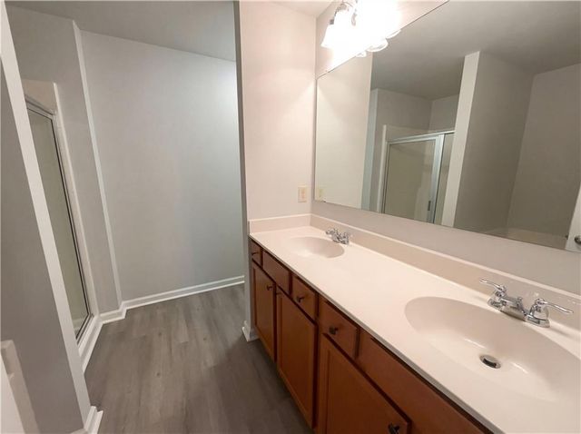 220 Madison Avenue, Acworth, GA 30102