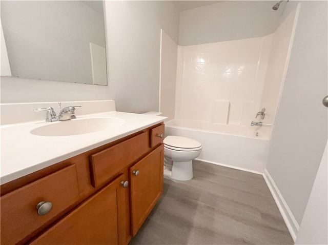 220 Madison Avenue, Acworth, GA 30102