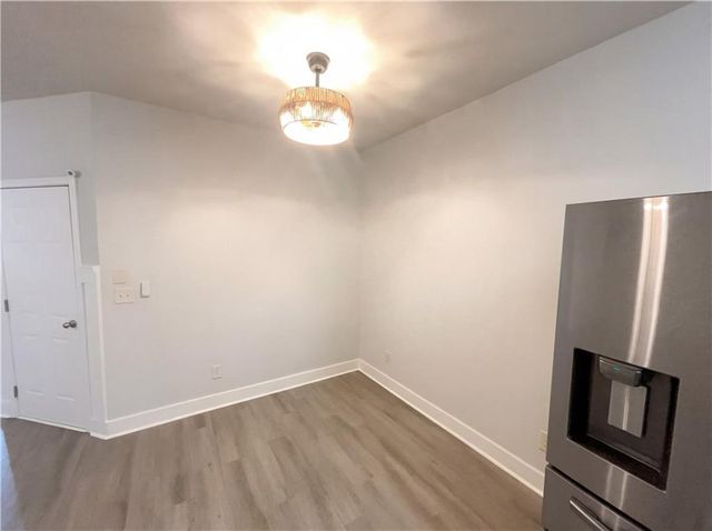 220 Madison Avenue, Acworth, GA 30102