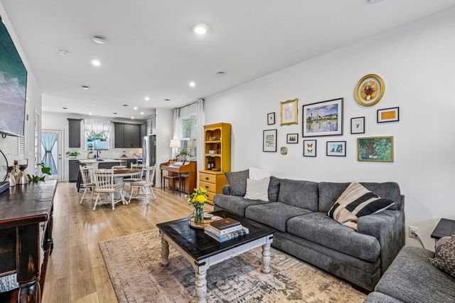 615 Old Hickory Blvd Apt 745, Nashville, TN 37209