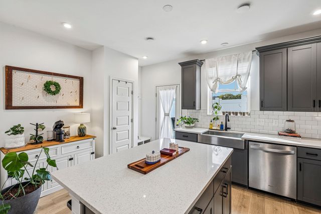 615 Old Hickory Blvd Apt 745, Nashville, TN 37209