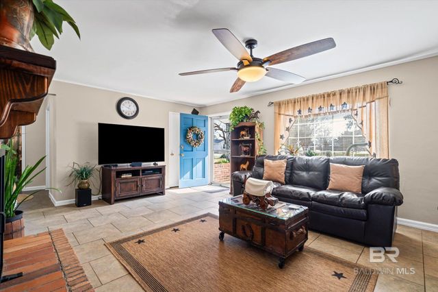 302 W Jefferson Street, Summerdale, AL 36580