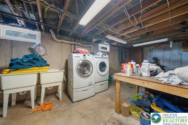 4418 Thebes Turn, Whitehall Twp, PA 18052