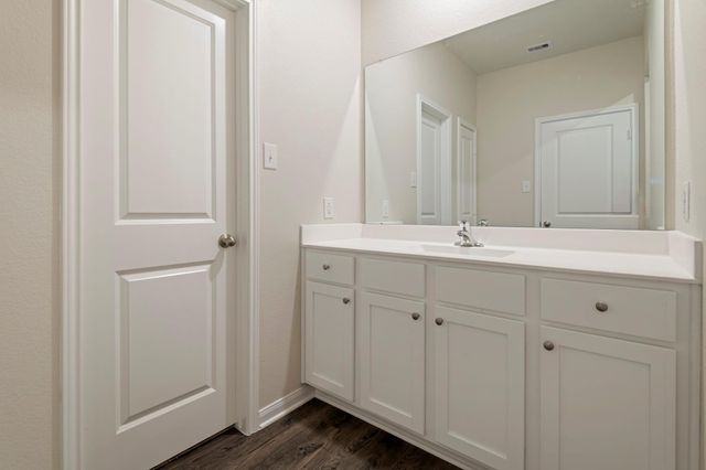 8120 Burnt Orchid Drive, Houston, TX 77016