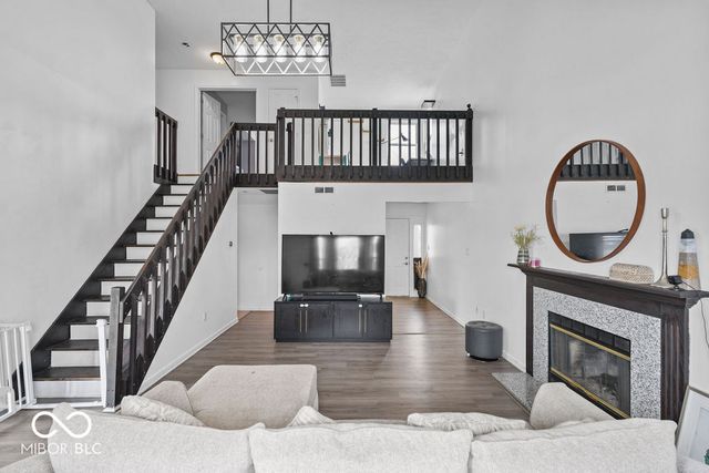 4059 Eagle Cove West Drive, Indianapolis, IN 46254