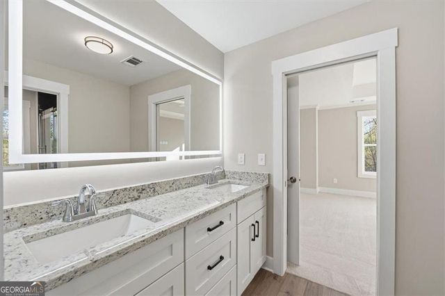 7711 Elm Circle, Murrayville, GA 30564