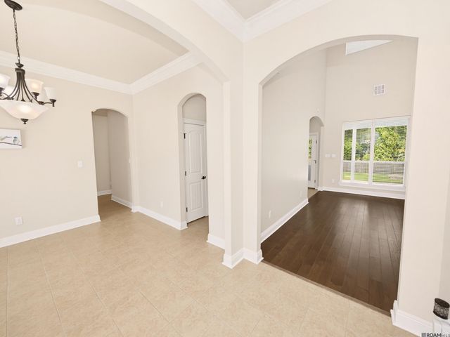 18189 River Landing Dr, Prairieville, LA 70769