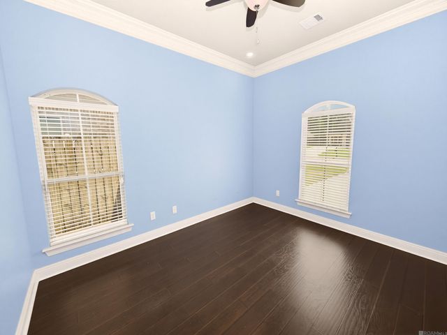 18189 River Landing Dr, Prairieville, LA 70769