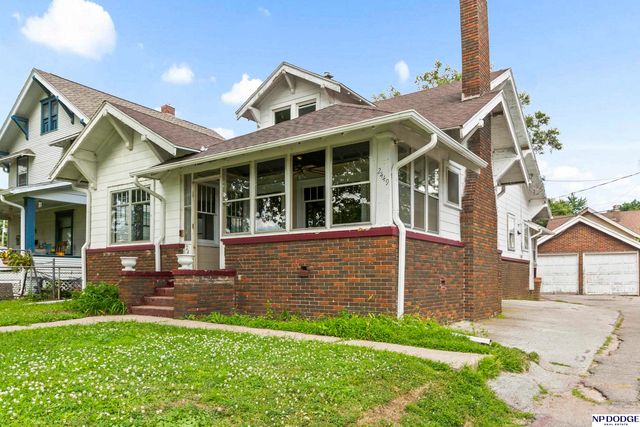 2449 Fontenelle Boulevard, Omaha, NE 68104