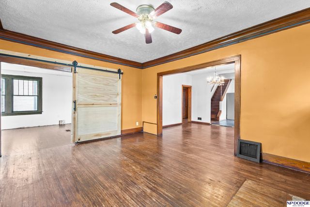 2449 Fontenelle Boulevard, Omaha, NE 68104