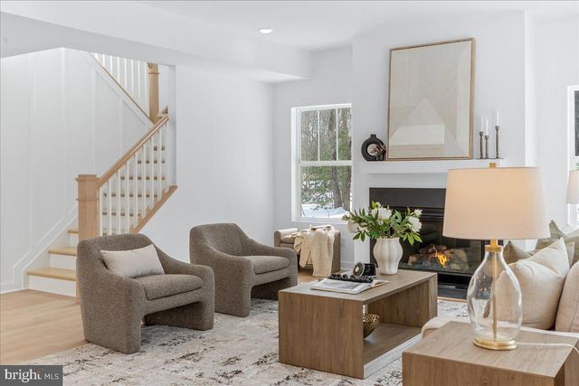 1379 MCDONALD RD, Shady Side, MD 20764