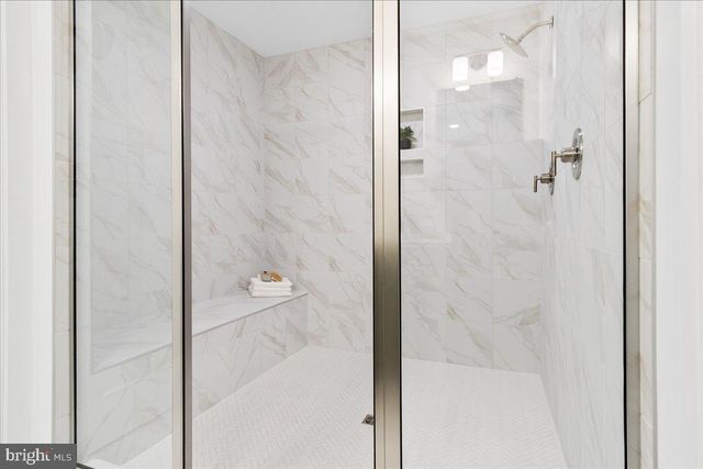 1379 MCDONALD RD, Shady Side, MD 20764