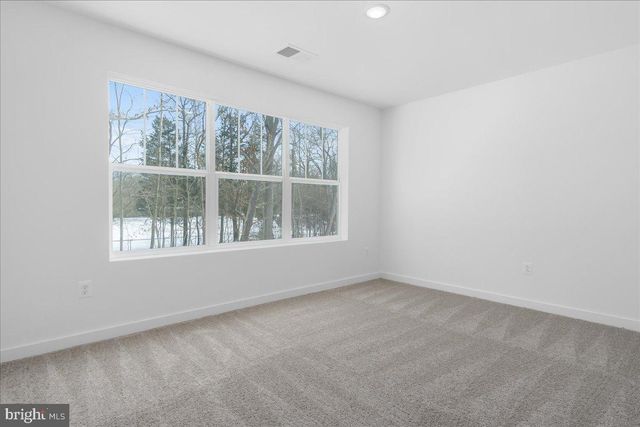 1379 MCDONALD RD, Shady Side, MD 20764