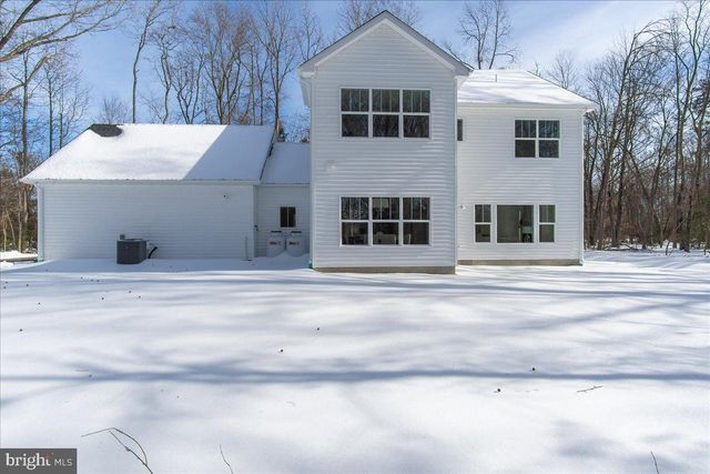 1379 MCDONALD RD, Shady Side, MD 20764