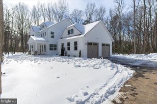 1379 MCDONALD RD, Shady Side, MD 20764