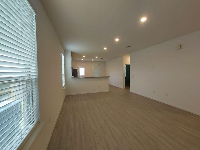 219 Bismuth Drive, Crosby, TX 77532
