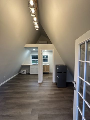 1080 Fannie Nicholson Rd, Chapmansboro, TN 37035