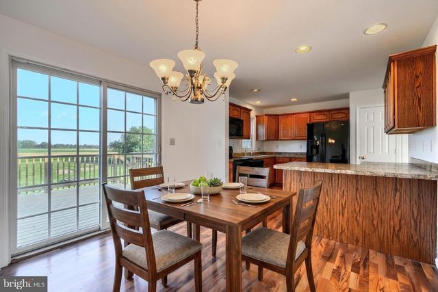 681 GRANT DR, Gettysburg, PA 17325