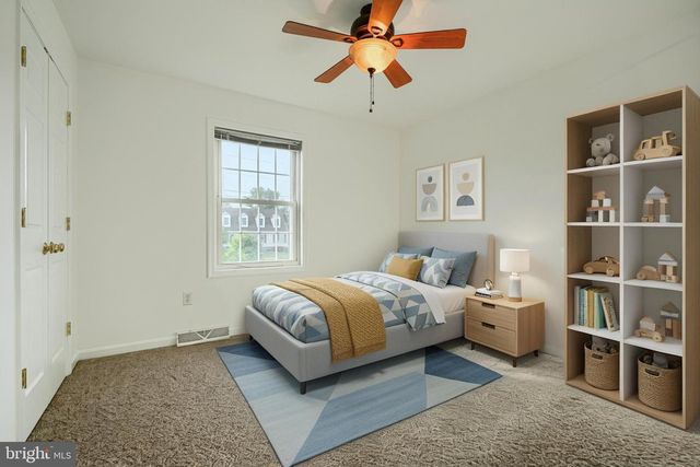 681 GRANT DR, Gettysburg, PA 17325