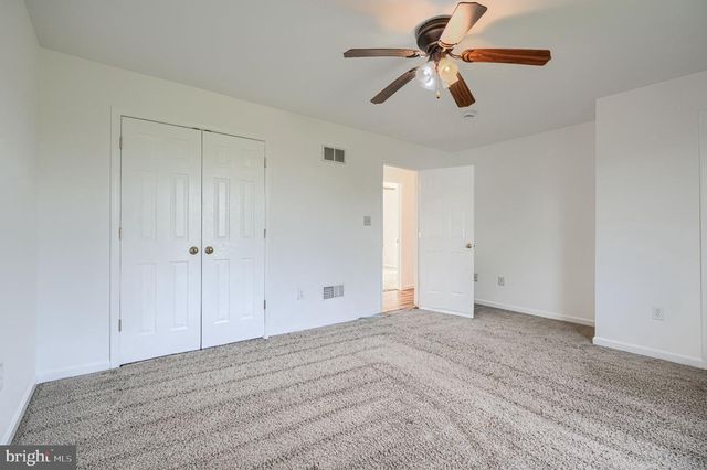 681 GRANT DR, Gettysburg, PA 17325