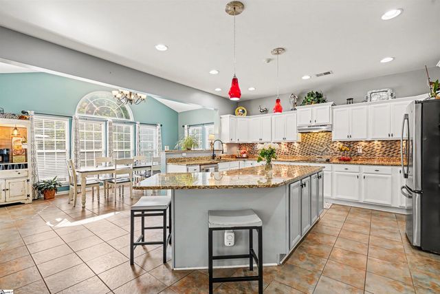 320 Selden Way, Fountain Inn, SC 29644