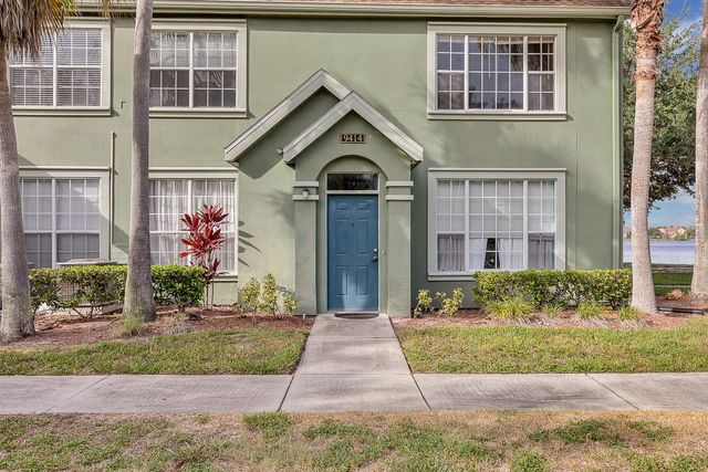 9414 LAKE CHASE ISLAND WAY 9414, Tampa, FL 33626