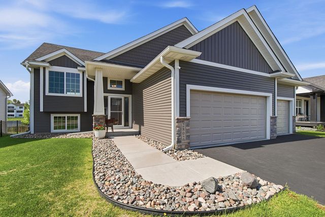 2802 213th Street W, Farmington, MN 55024