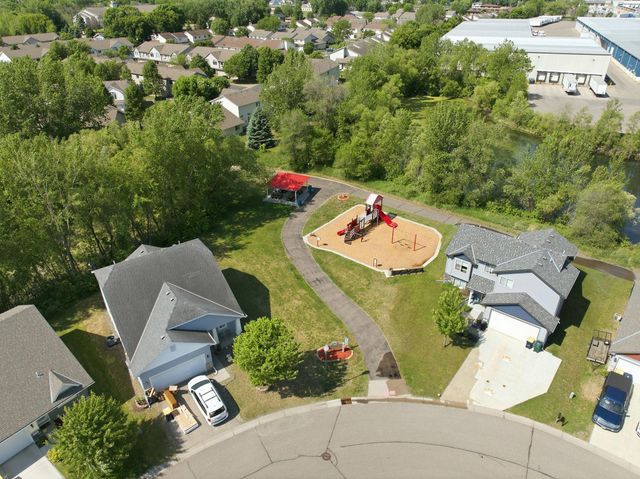 2802 213th Street W, Farmington, MN 55024