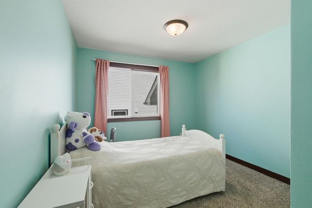 2802 213th Street W, Farmington, MN 55024