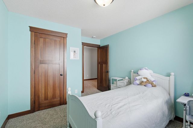 2802 213th Street W, Farmington, MN 55024