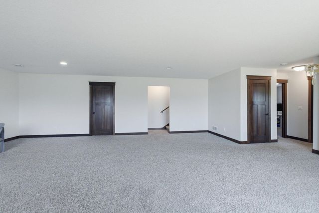 2802 213th Street W, Farmington, MN 55024