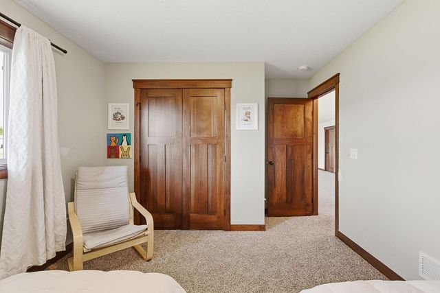 2802 213th Street W, Farmington, MN 55024