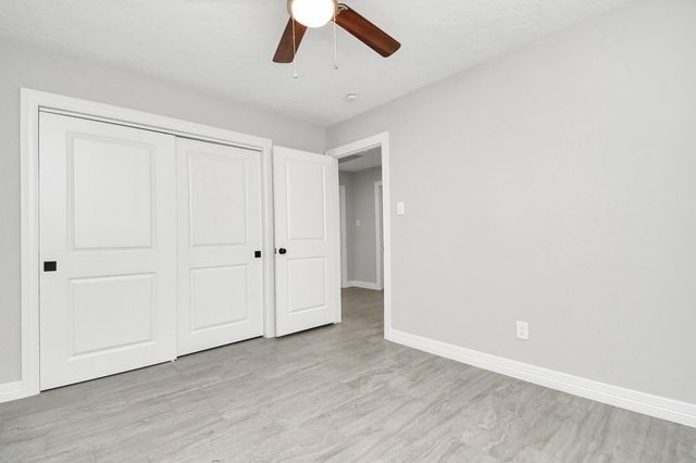 9726 Springmont Drive, Houston, TX 77080